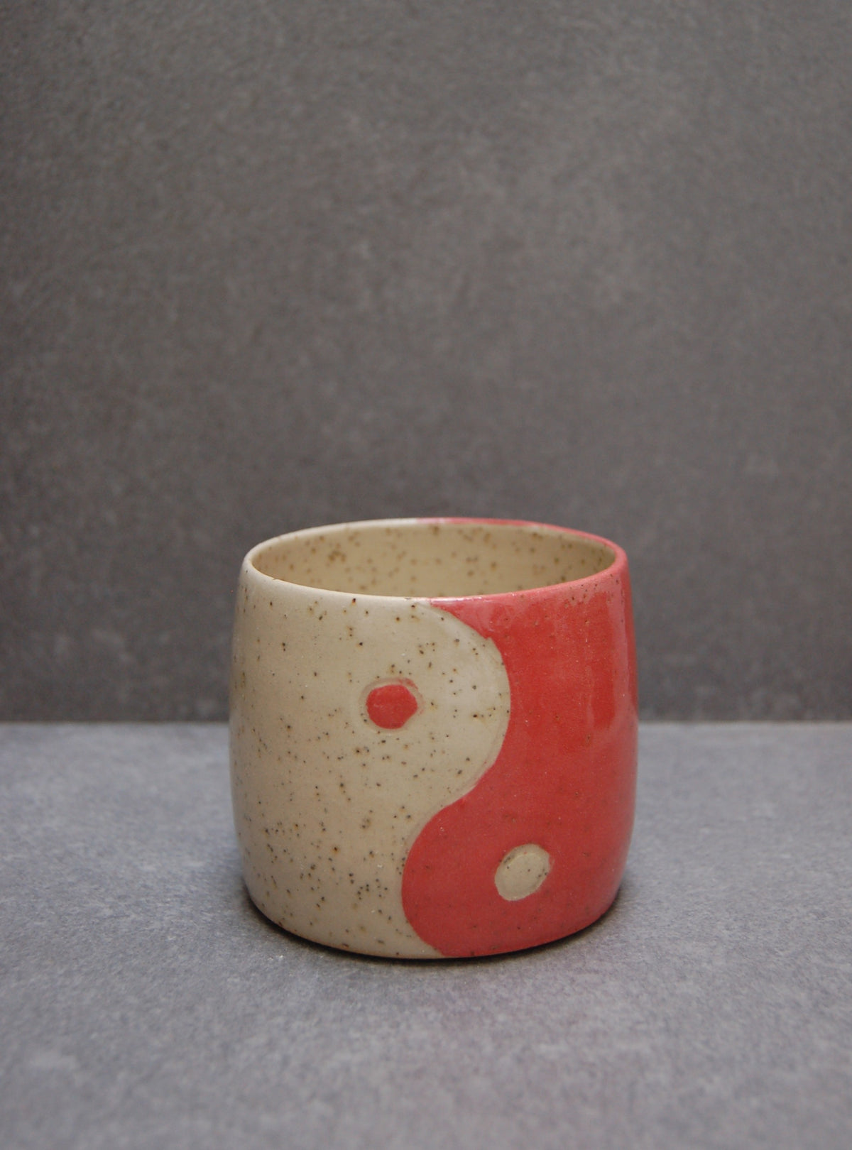 Yin Yang, red