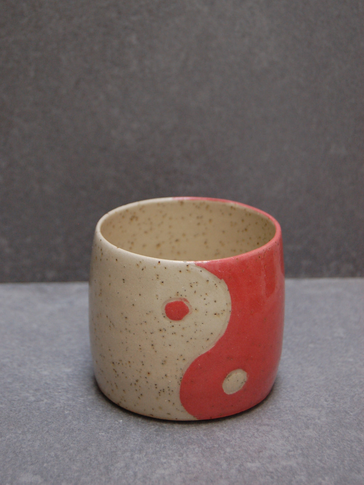 Yin Yang, red